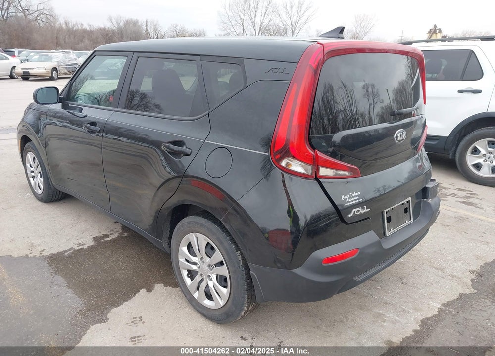 2021 KIA SOUL VIN: KNDJ23AU1M7142162