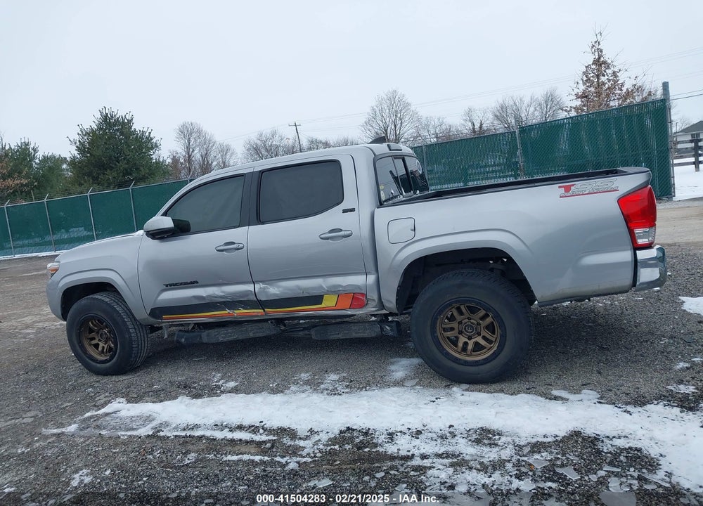 2016 TOYOTA TACOMA SR5 V6 VIN: 5TFCZ5AN7GX010116