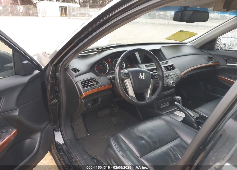2012 HONDA ACCORD VIN: 1HGCP2F81CA146148