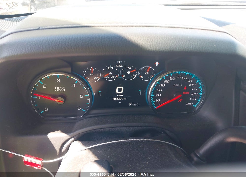 2019 CHEVROLET SUBURBAN PREMIER VIN: 1GNSCJKC5KR360318