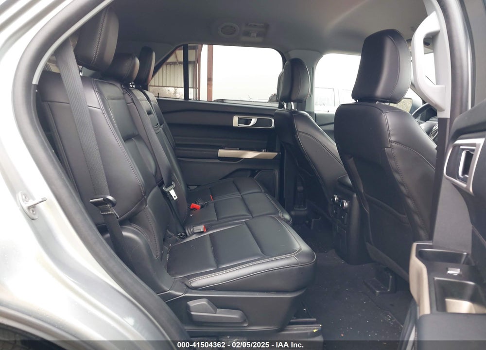 2023 FORD EXPLORER XLT VIN: 1FMSK7DHXPGA23360