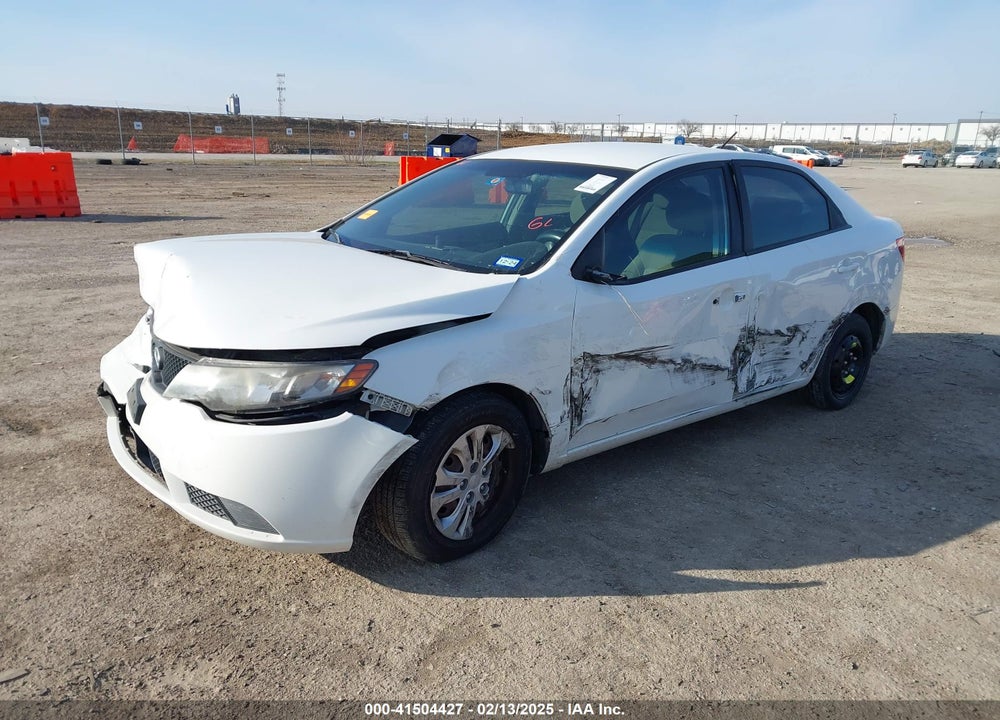 2010 KIA FORTE LX VIN: KNAFT4A24A5049132