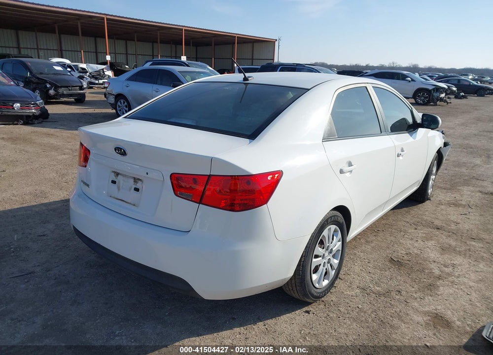 2010 KIA FORTE LX VIN: KNAFT4A24A5049132