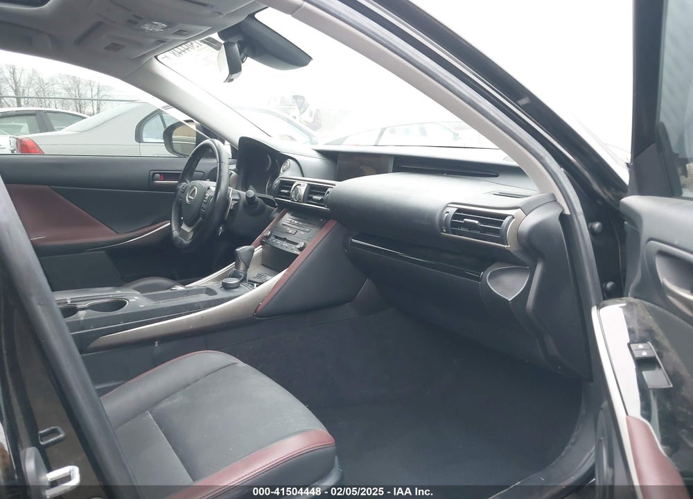 2018 LEXUS IS 300 VIN: JTHBA1D22J5081786