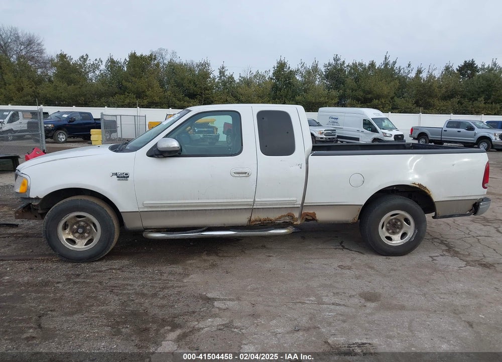 2002 FORD F-150 LARIAT/XL/XLT VIN: 2FTRX17L02CA15425
