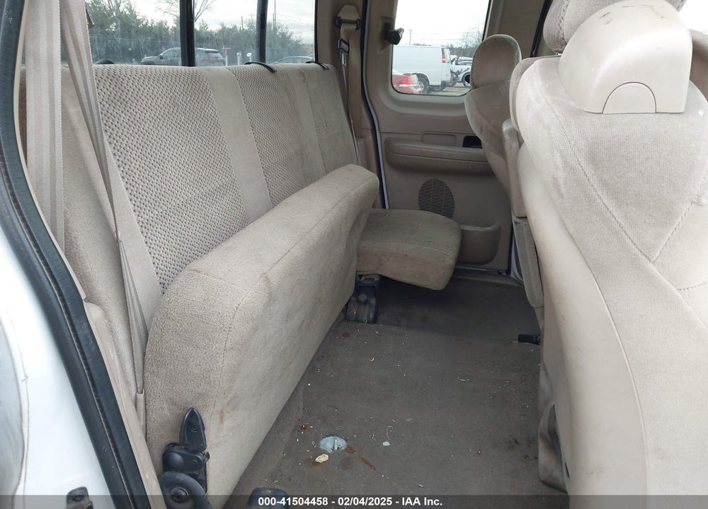 2002 FORD F-150 LARIAT/XL/XLT VIN: 2FTRX17L02CA15425