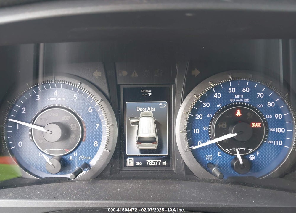 2015 TOYOTA SIENNA VIN: 5TDYK3DC8FS682392