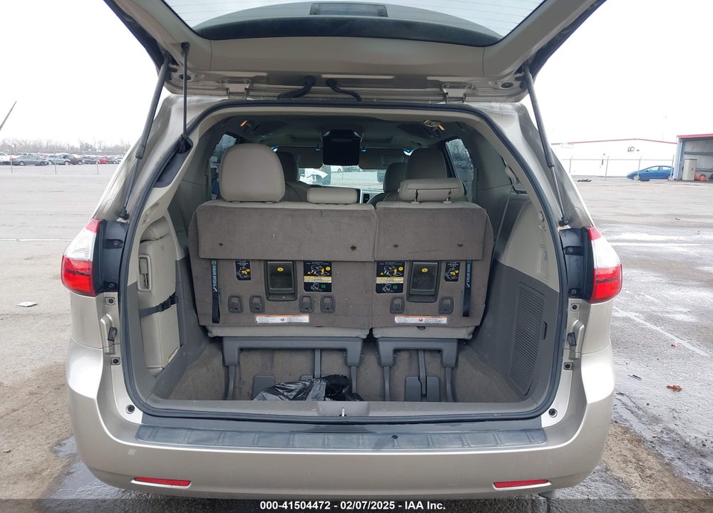 2015 TOYOTA SIENNA VIN: 5TDYK3DC8FS682392