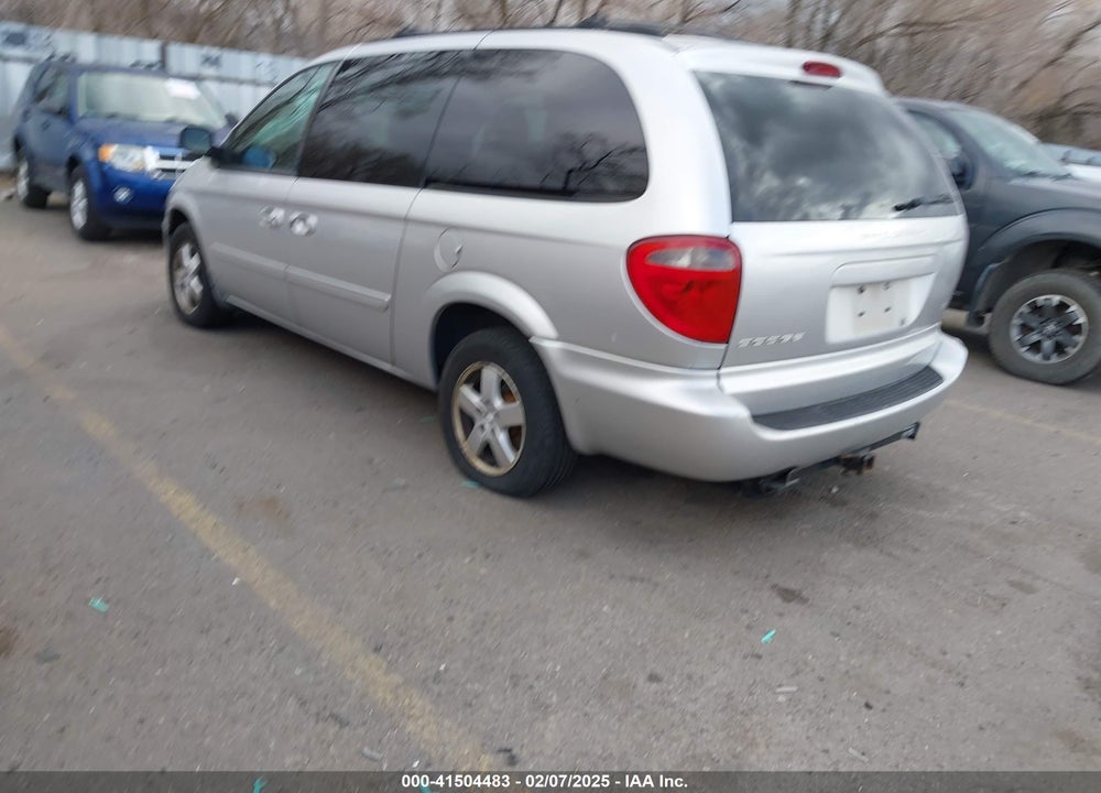 2005 DODGE GRAND CARAVAN SXT VIN: 2D4GP44L95R336994