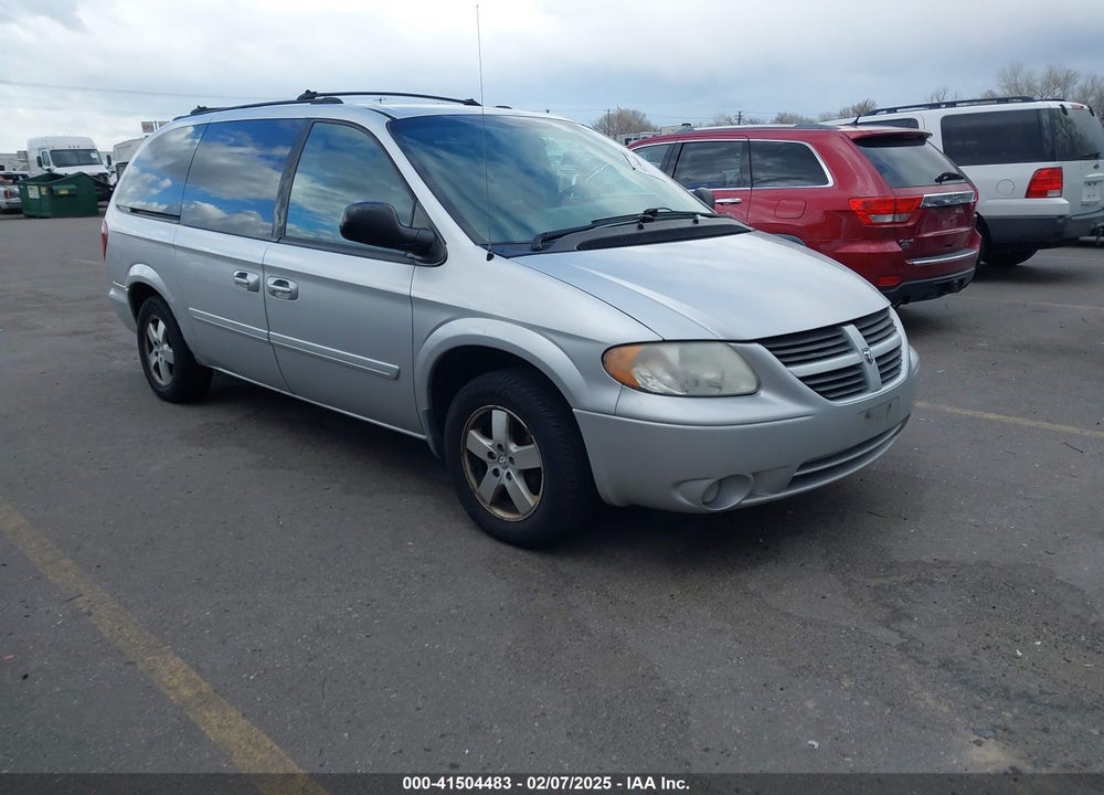 2005 DODGE GRAND CARAVAN SXT VIN: 2D4GP44L95R336994