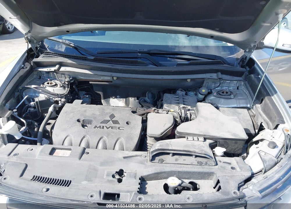 2019 MITSUBISHI OUTLANDER SE VIN: JA4AD3A34KZ014057