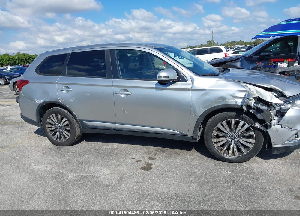 2019 MITSUBISHI OUTLANDER SE VIN: JA4AD3A34KZ014057