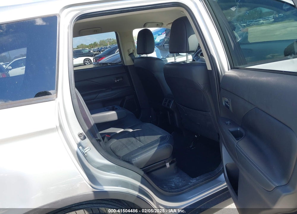 2019 MITSUBISHI OUTLANDER SE VIN: JA4AD3A34KZ014057