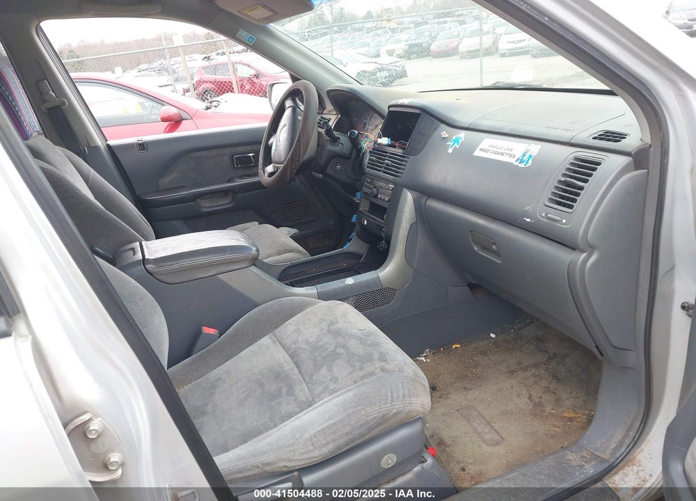 2003 HONDA PILOT EX VIN: 2HKYF18483H544168