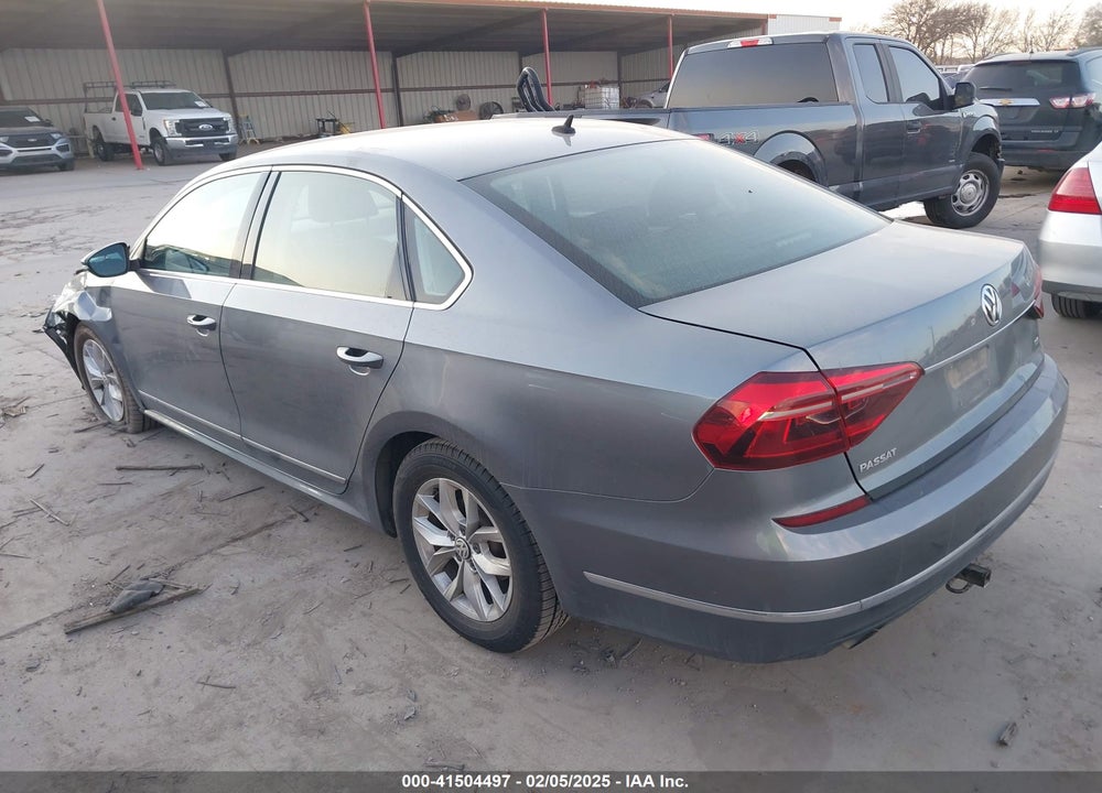 2017 VOLKSWAGEN PASSAT VIN: 1VWAT7A39HC086199