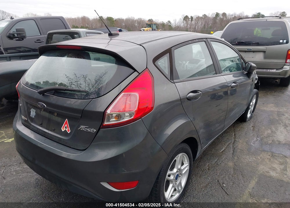 2019 FORD FIESTA SE VIN: 3FADP4EJ0KM164635