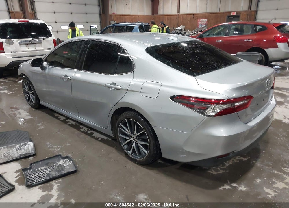 2021 TOYOTA CAMRY VIN: 4T1F11BK3MU024637