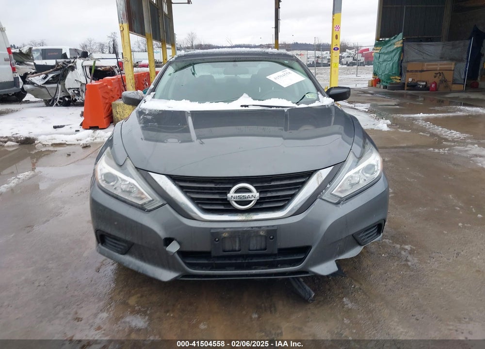 2017 NISSAN ALTIMA VIN: 1N4AL3AP4HC119551