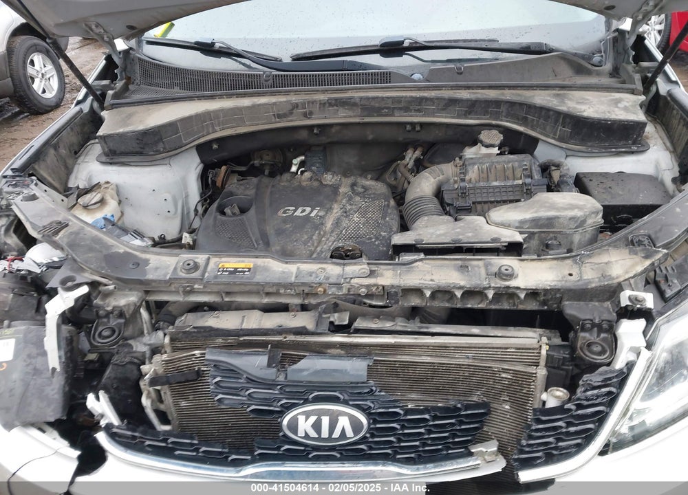 2014 KIA SORENTO LX VIN: 5XYKT3A69EG487947