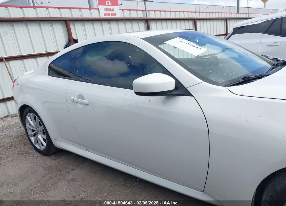 2014 INFINITI Q60 VIN: JN1CV6EK7EM112339