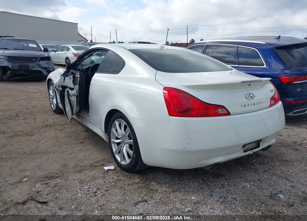 2014 INFINITI Q60 VIN: JN1CV6EK7EM112339