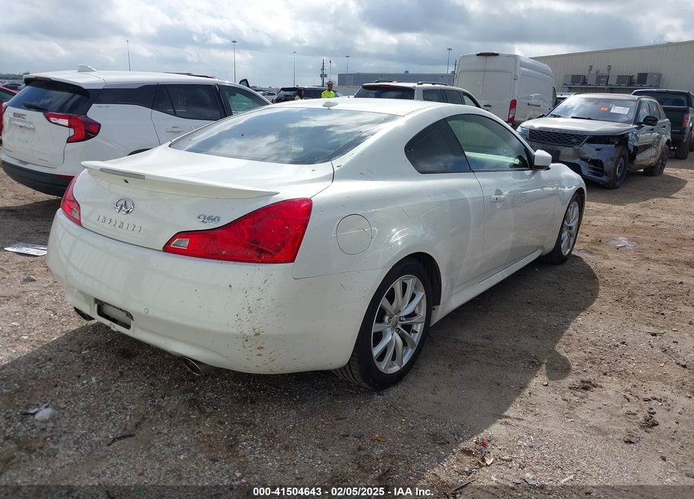 2014 INFINITI Q60 VIN: JN1CV6EK7EM112339