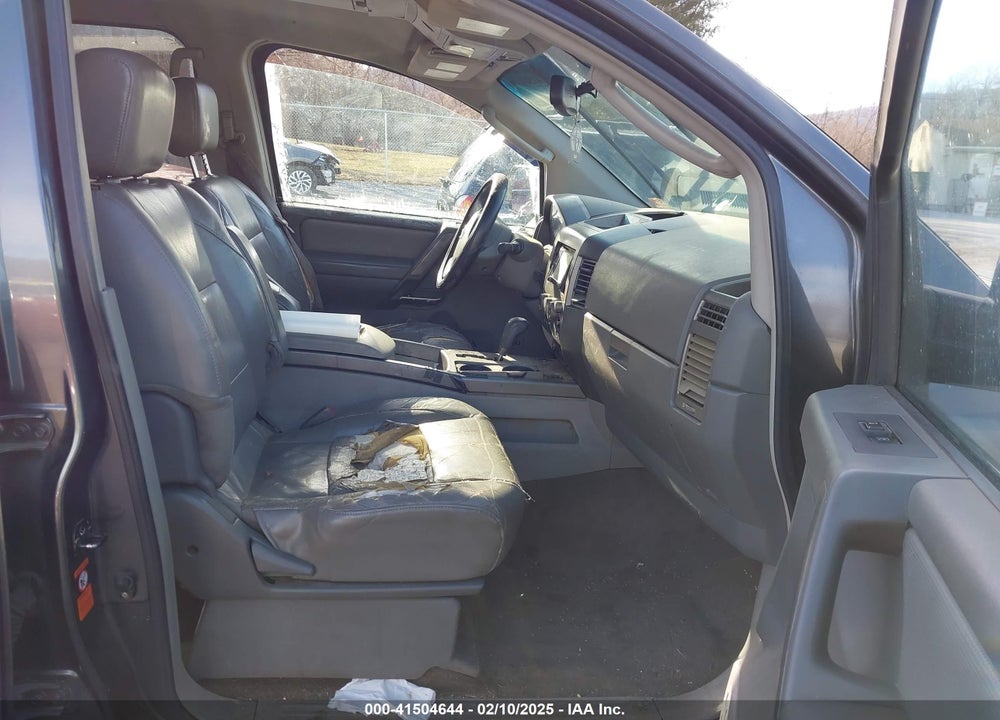 2004 NISSAN PATHFINDER ARMADA LE VIN: 5N1AA08A94N706676