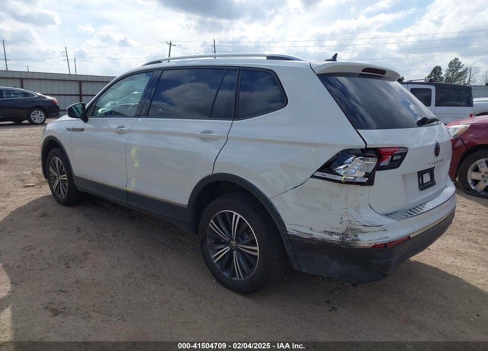 2024 VOLKSWAGEN TIGUAN 2.0T WOLFSBURG EDITION VIN: 3VV5B7AX8RM233687