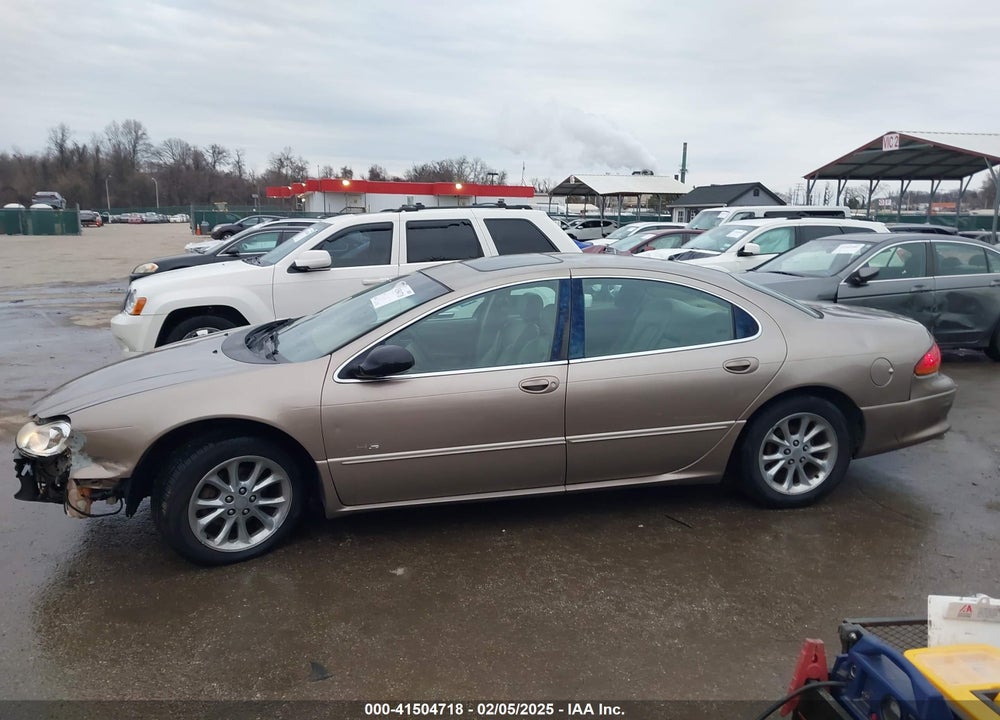 2000 CHRYSLER LHS VIN: 2C3HC56G9YH180828