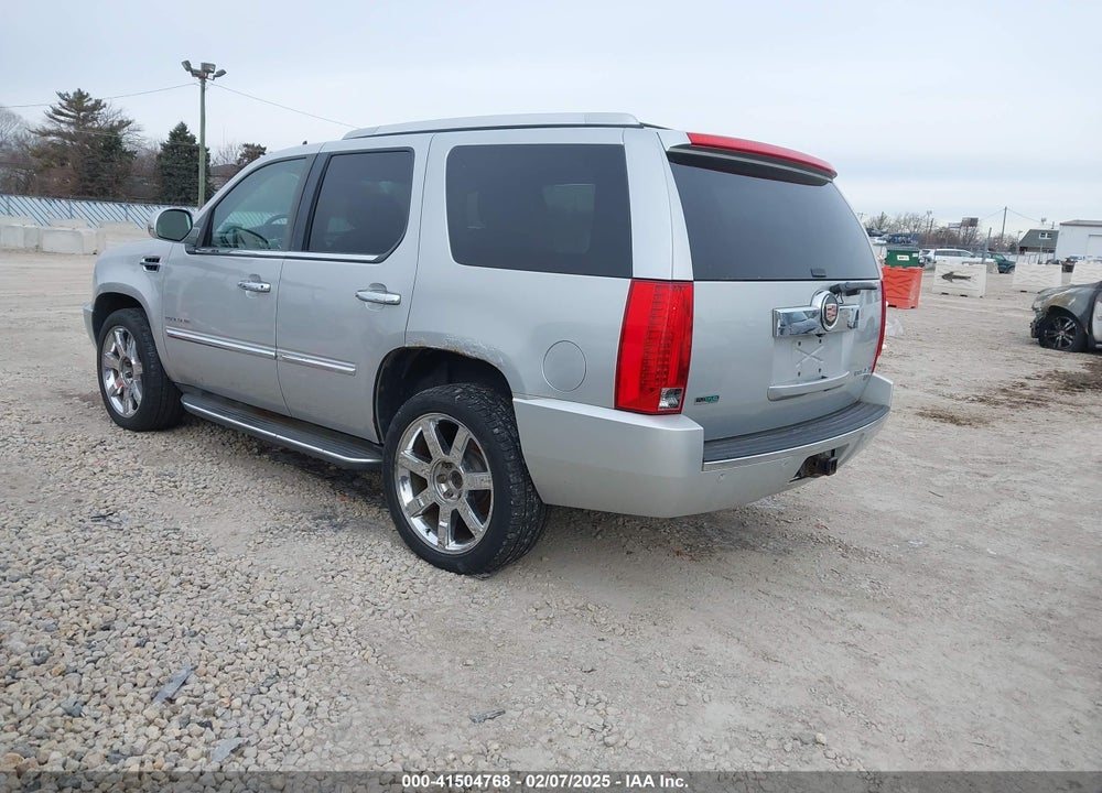 2011 CADILLAC ESCALADE STANDARD VIN: 1GYS4AEF5BR140506