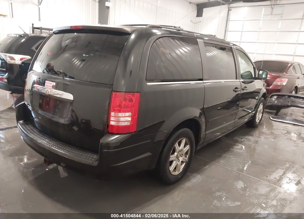 2008 CHRYSLER TOWN & COUNTRY TOURING VIN: 2A8HR54P98R788588