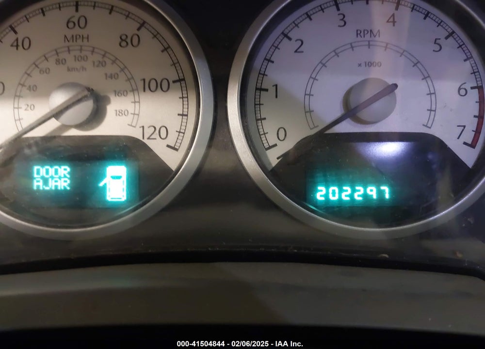 2008 CHRYSLER TOWN & COUNTRY TOURING VIN: 2A8HR54P98R788588