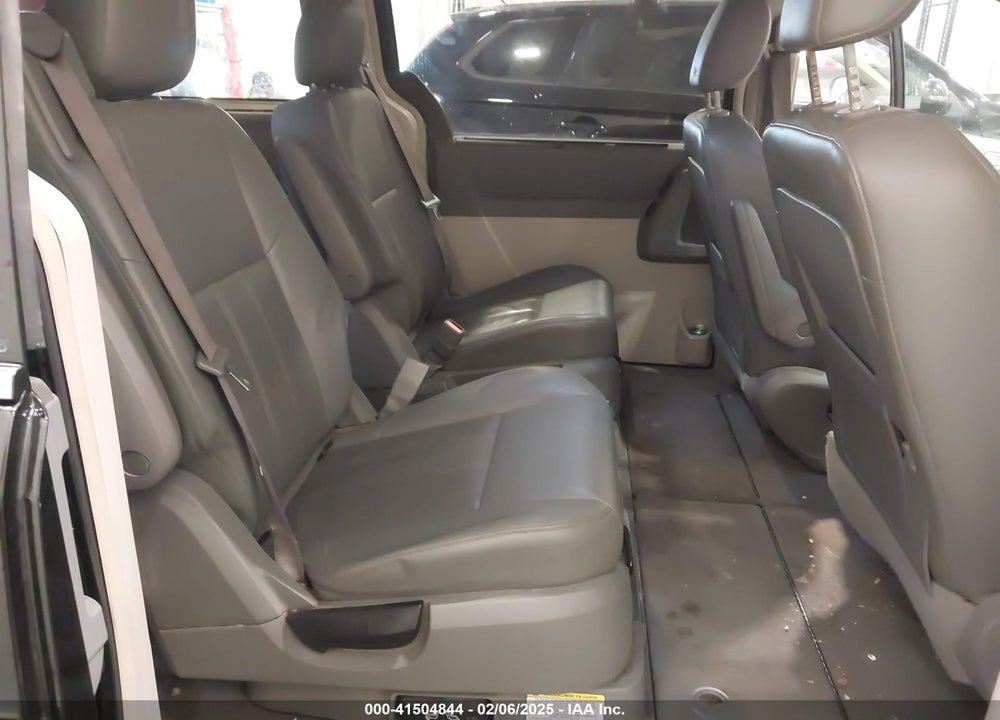 2008 CHRYSLER TOWN & COUNTRY TOURING VIN: 2A8HR54P98R788588