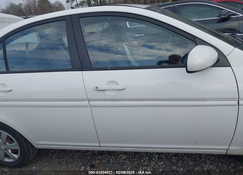2011 HYUNDAI ACCENT GLS VIN: KMHCN4AC9BU617273