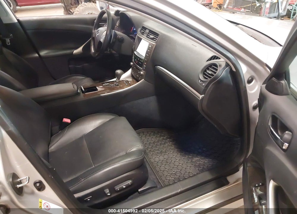 2012 LEXUS IS 350 VIN: JTHBE5C23C5028675