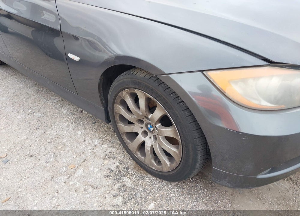2008 BMW 328XI VIN: WBAVC93528K056754