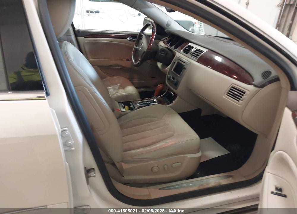 2011 BUICK LUCERNE VIN: 1G4HK5ESXBU126636