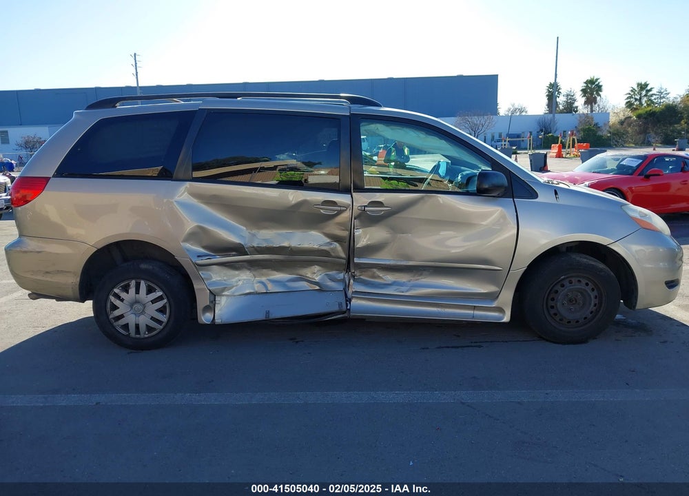 2008 TOYOTA SIENNA VIN: 5TDZK23C98S128510