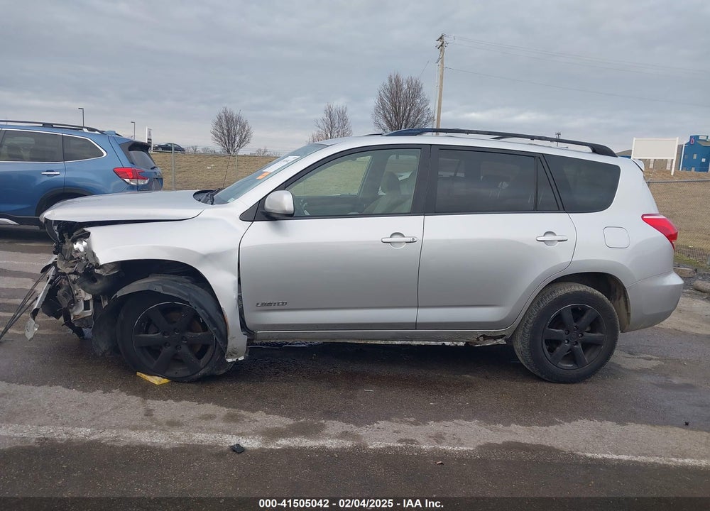 2007 TOYOTA RAV4 LIMITED V6 VIN: JTMBK31VX75012796
