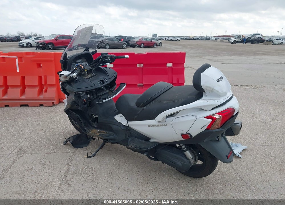 2018 SUZUKI AN650 A VIN: JS1CP51B7J2100523