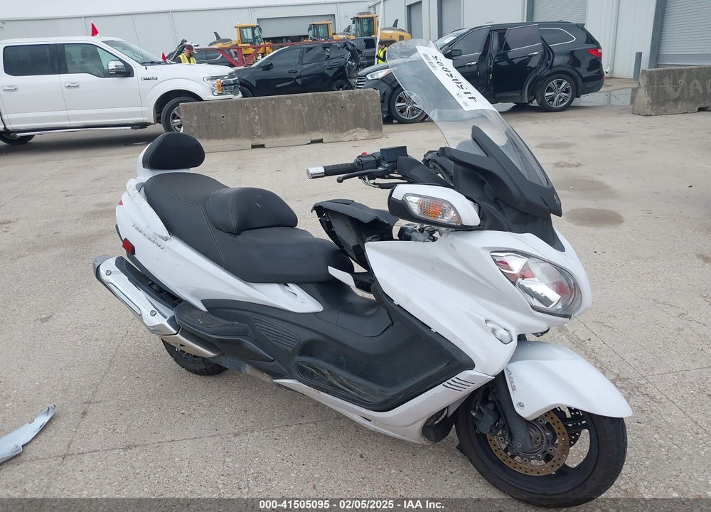 2018 SUZUKI AN650 A VIN: JS1CP51B7J2100523
