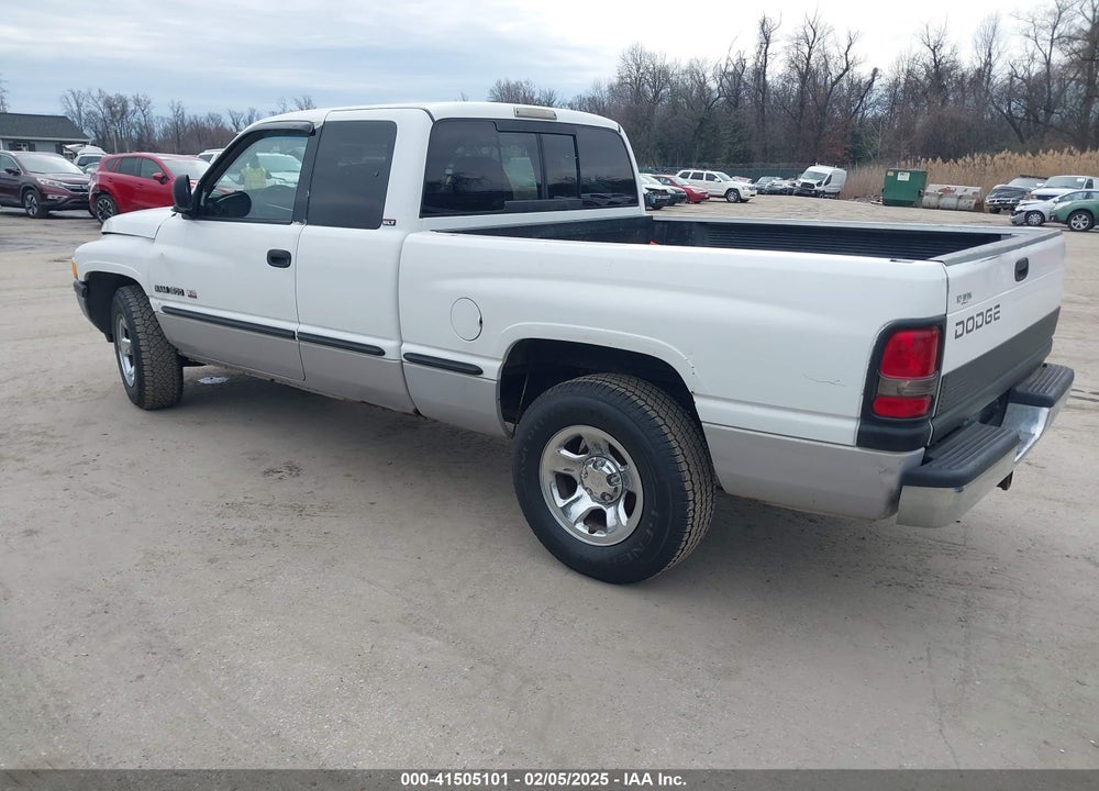 1998 DODGE RAM 1500 ST VIN: 3B7HC12Y4WM271488
