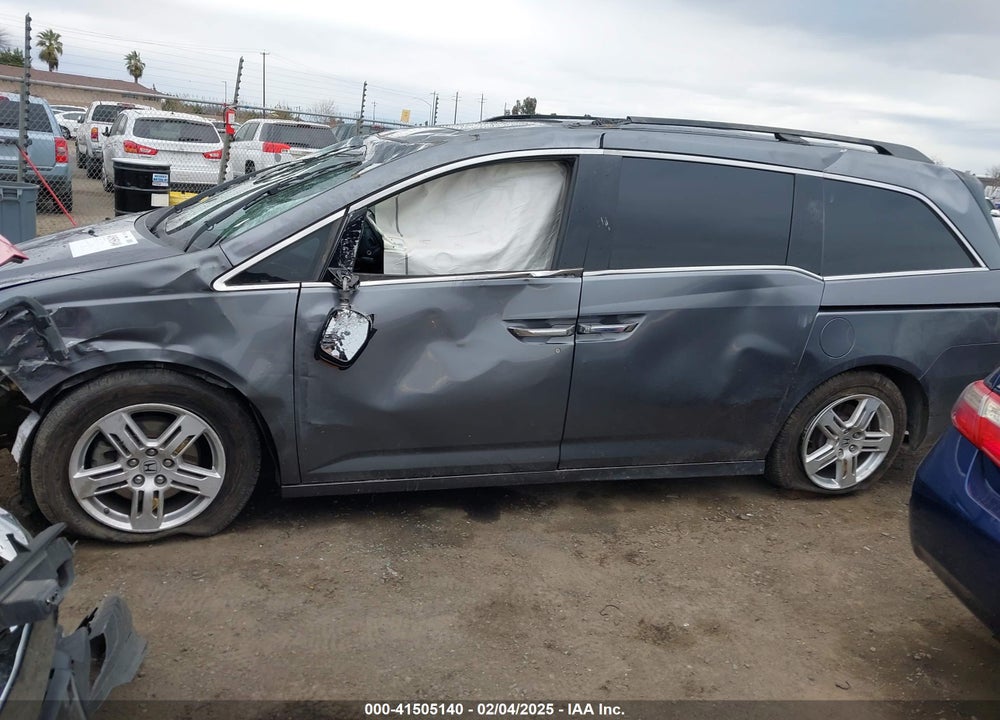 2012 HONDA ODYSSEY VIN: 5FNRL5H9XCB001130