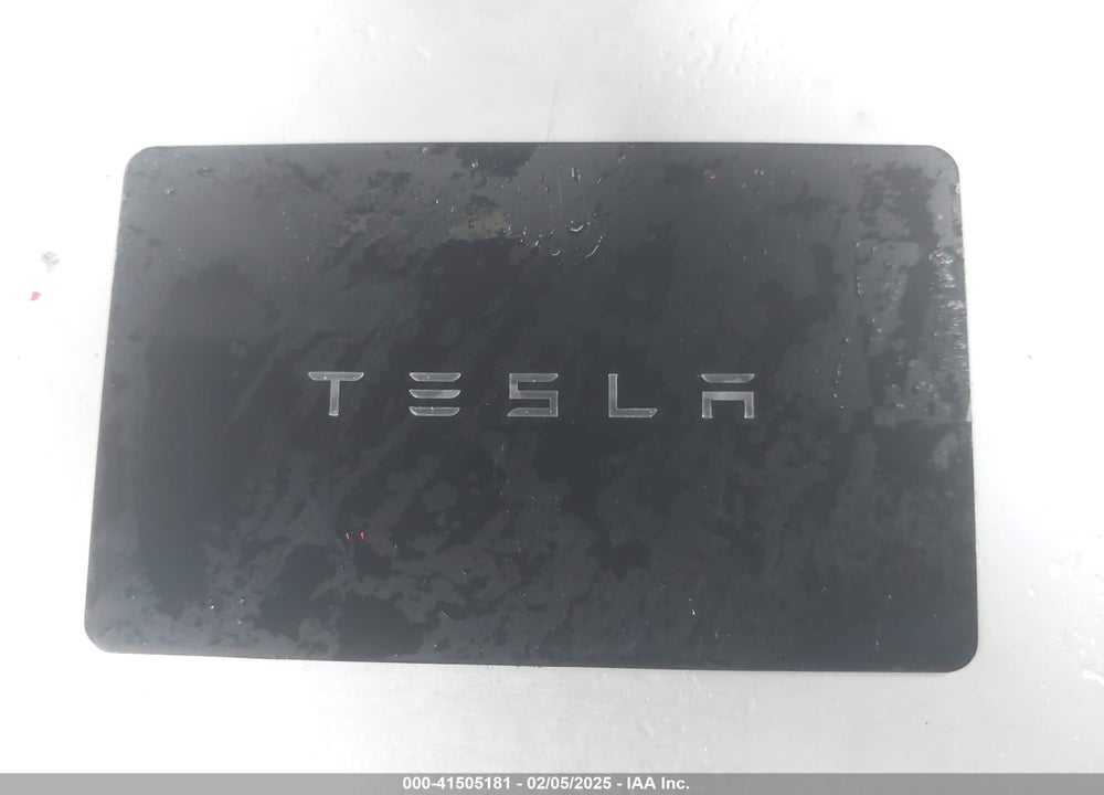 2024 TESLA MODEL S VIN: 5YJSA1E62RF533068