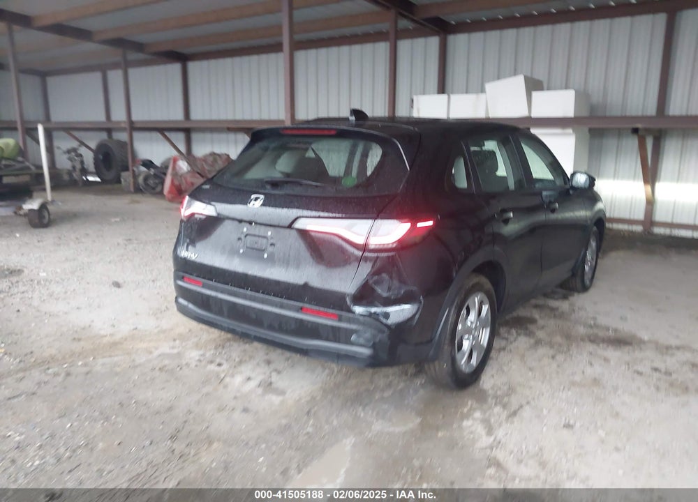 2023 HONDA HR-V 2WD LX VIN: 3CZRZ1H33PM738216