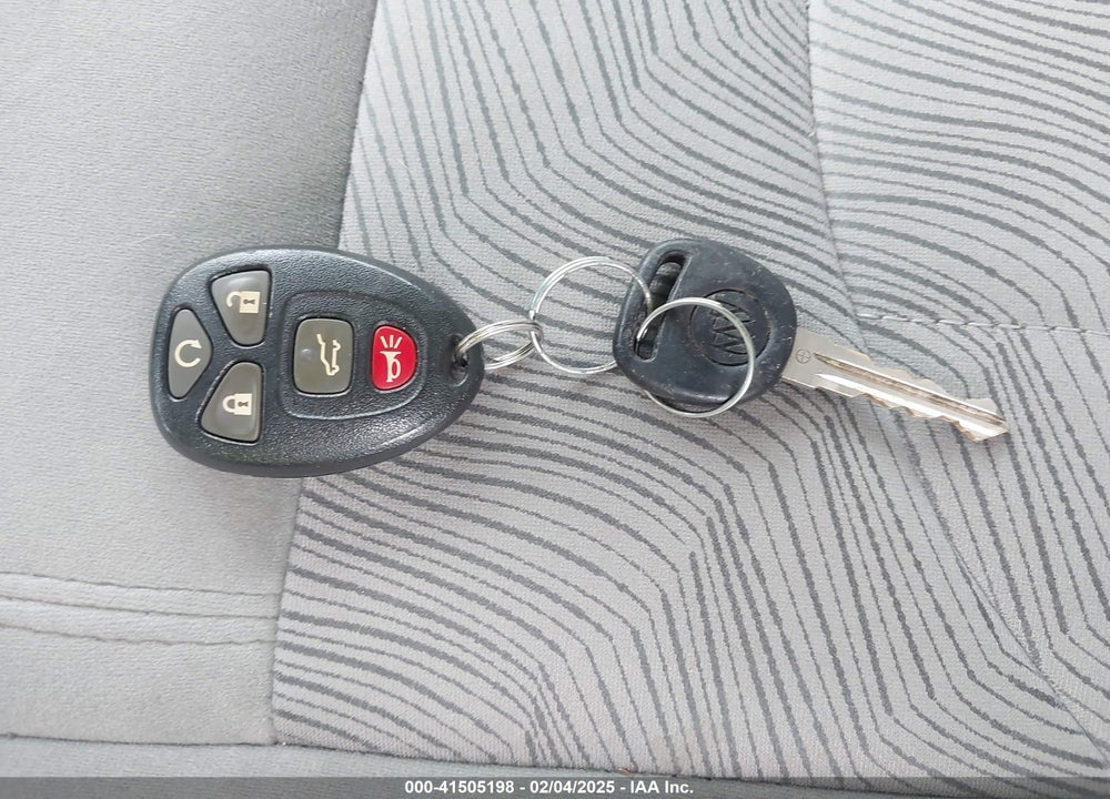 2013 BUICK ENCLAVE CONVENIENCE VIN: 5GAKVBKD4DJ114073