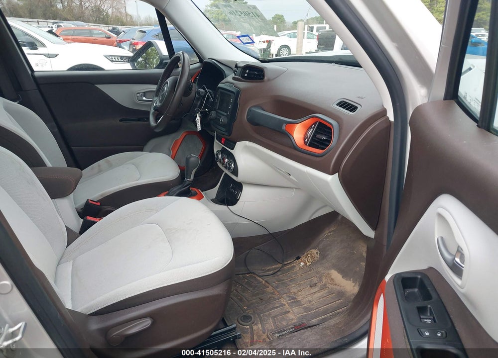 2015 JEEP RENEGADE LATITUDE VIN: ZACCJABT1FPB30153