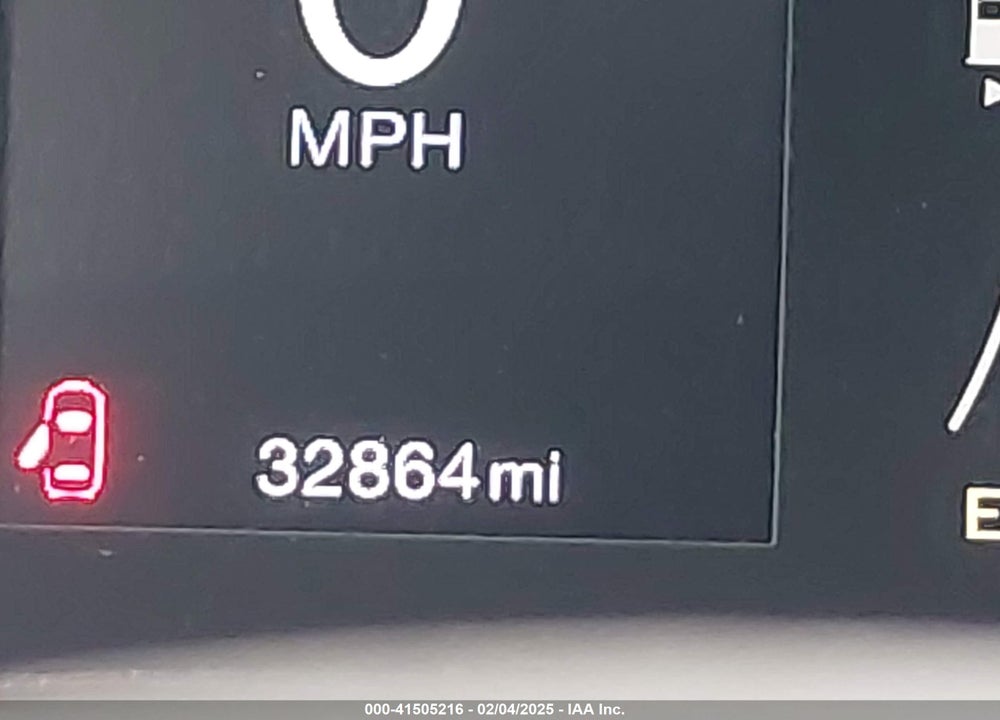 2015 JEEP RENEGADE LATITUDE VIN: ZACCJABT1FPB30153