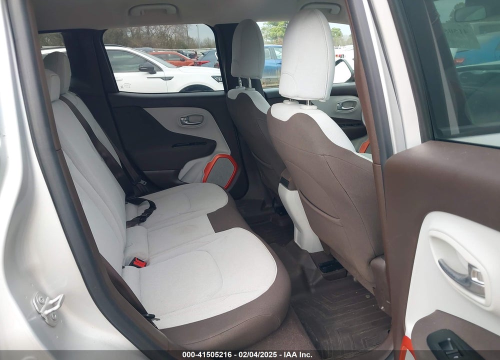 2015 JEEP RENEGADE LATITUDE VIN: ZACCJABT1FPB30153