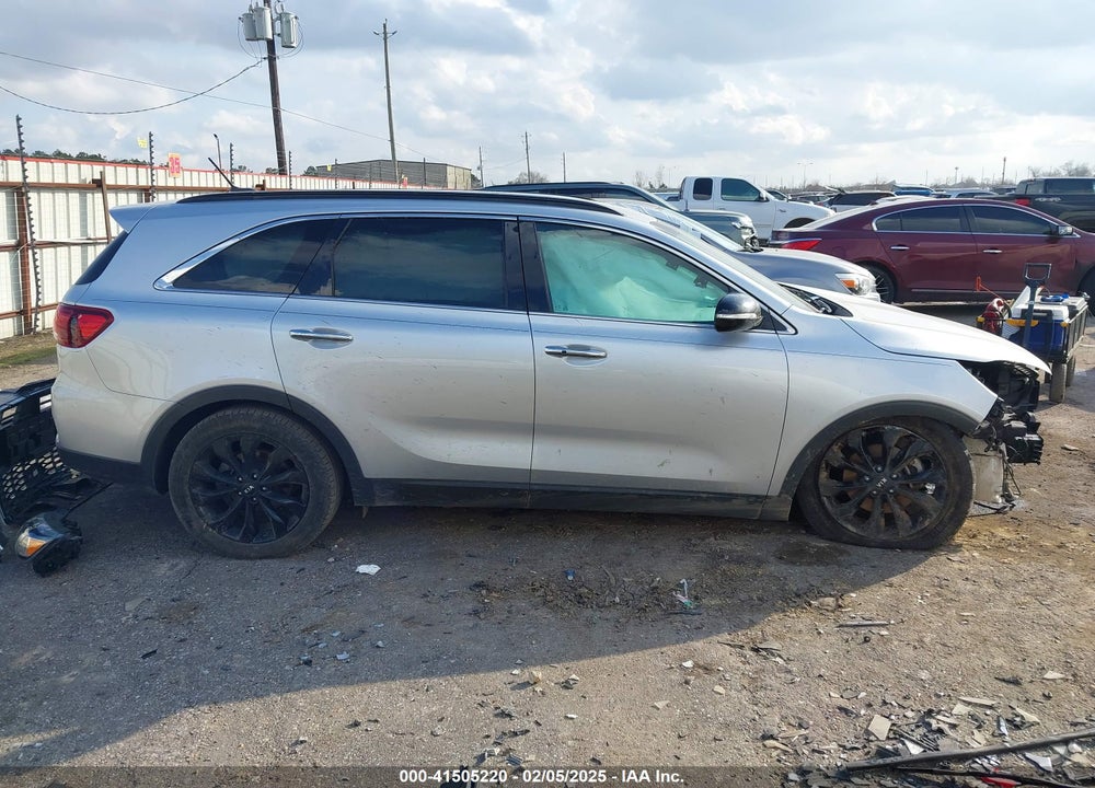2020 KIA SORENTO 3.3L S VIN: 5XYPG4A58LG660524